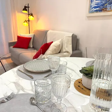 T3 Cosy Centre - 2 Spacieuses - Parking Inclus - Arenes A Pied - Climatise